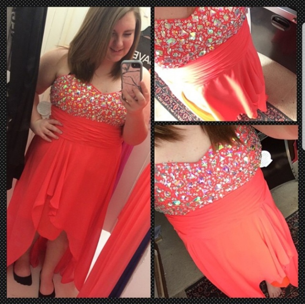 Plus Prom Dress - Picture 4 of 4
